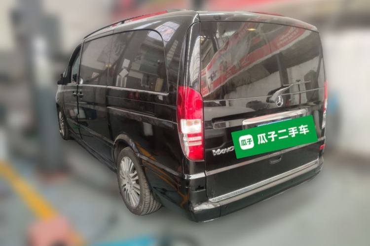 Used Mercedes-Benz Viano 2014 3.5L Premier Edition