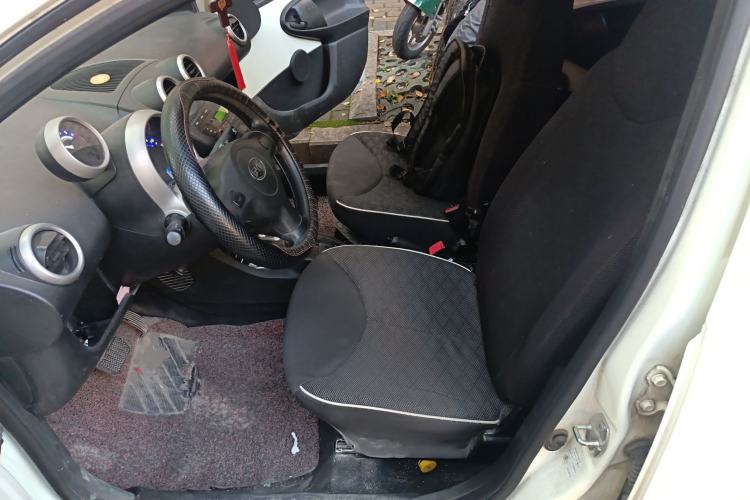 Used BYD F0 2015 1.0L AMT XuanKu Model Left Front Seat