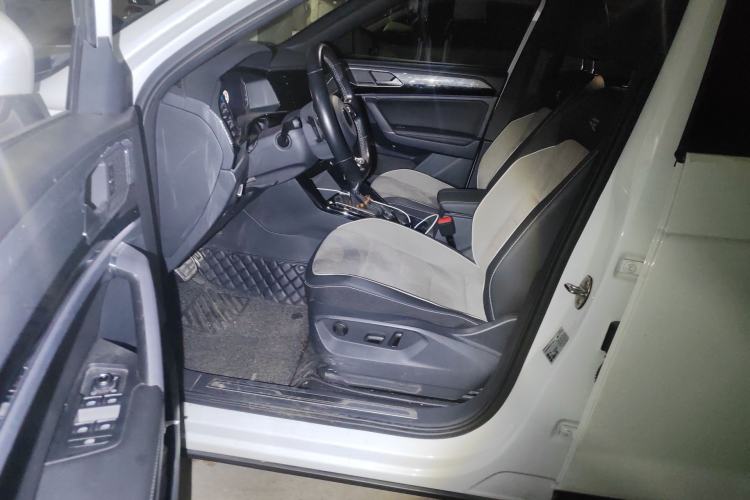 Used Volkswagen Tayron 2020 380TSI All-Wheel Drive R-Line Connected Version Driver Seat