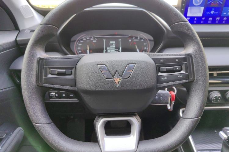 Used Wuling Alvez 2023 1.5L CVT Comfort Edition
