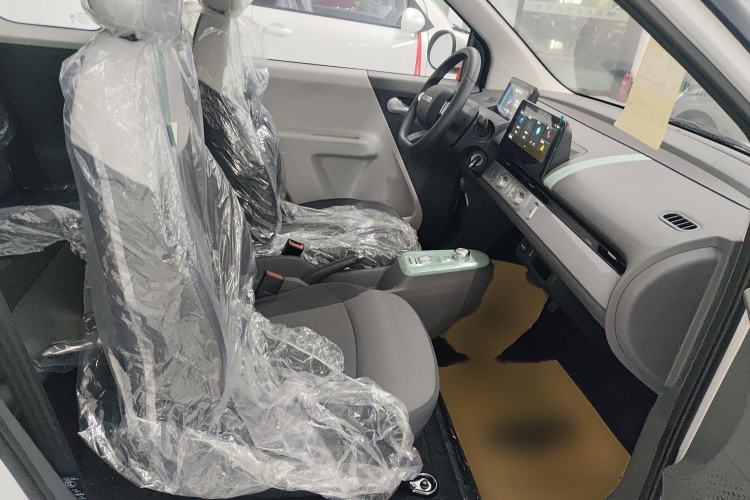 Used Changan Lumin 2023 205km Xiangqin Version