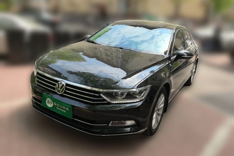 Used Volkswagen Magotan 2019 330TSI DSG Leading Model China VI Standard