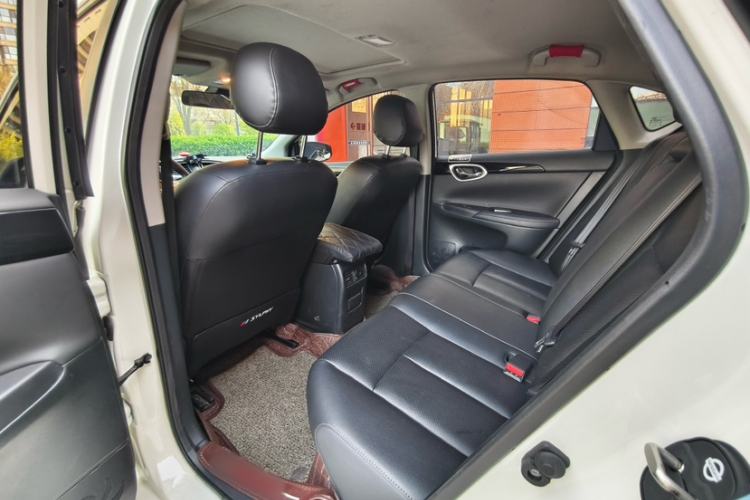 Used Nissan Sylphy 2022 Classic 1.6XL CVT Luxury Edition Interior 1