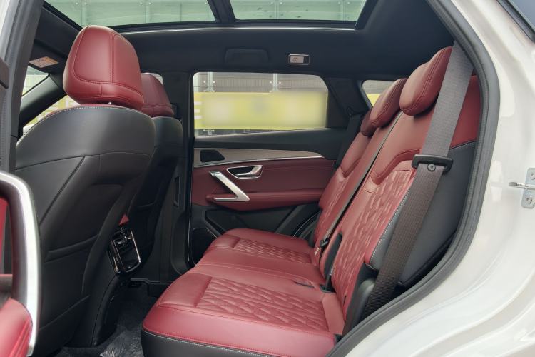 Used JETOUR X70 PLUS 2024 Champion Edition 1.5T DCT Champion MAX 5-Seater Interior 4