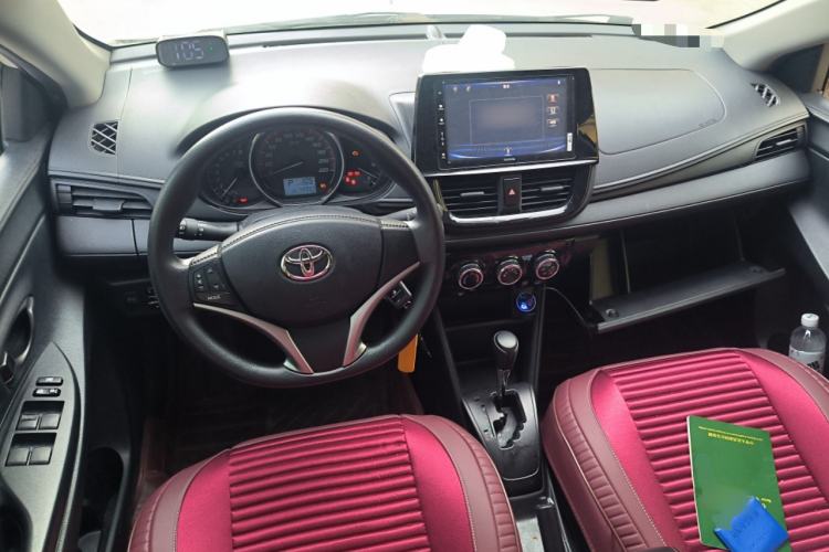 Used Toyota Vios 2021 1.5L CVT Innovation Edition Center Console