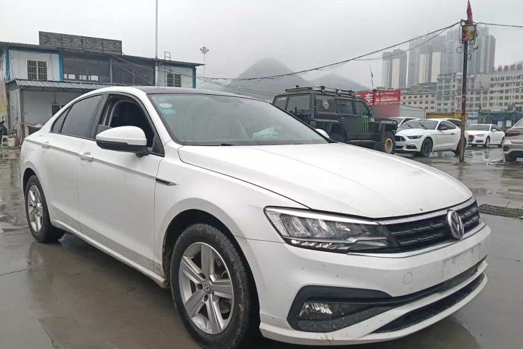 Used Volkswagen Lamando 2019 230TSI DSG Fashion Edition China V Standard
