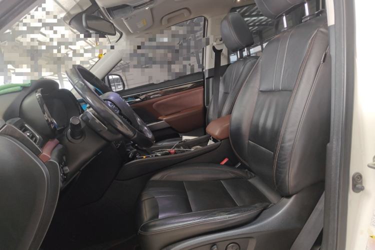 Used GAC Trumpchi GS8 2017 320T Two-Wheel Drive Luxury Smart Connectivity Version (7 Seats)