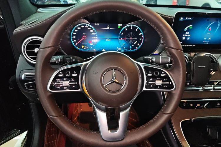 Used Mercedes-Benz GLC 2022 Refreshed GLC 300 L 4MATIC Dynamic Edition
