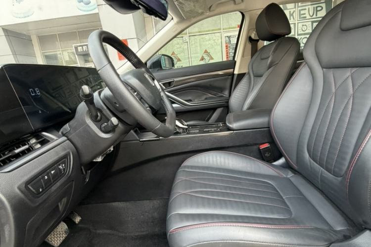 Used Bestune T55 2021 1.5T Automatic Joyful·Prestige Edition Interior 4