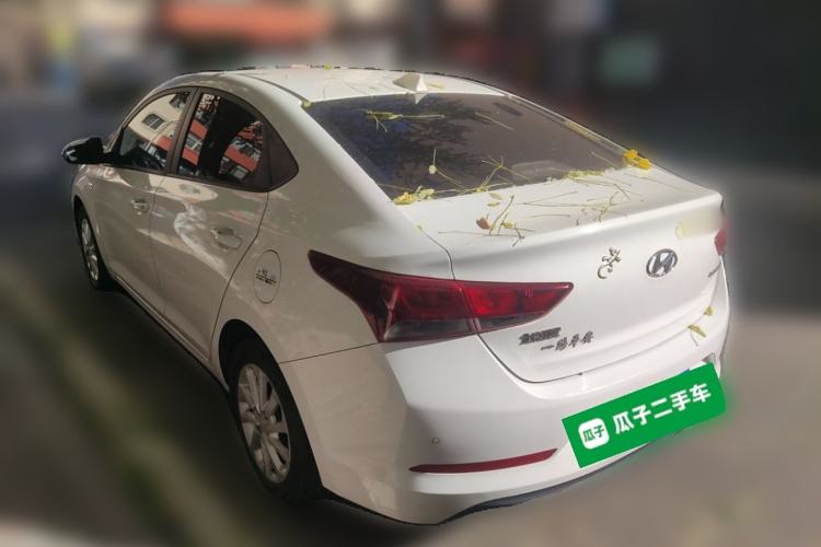 Used Hyundai Verna (new generation) 2016 1.4L Manual Cool Edition GLS Rear Left 45 Deg