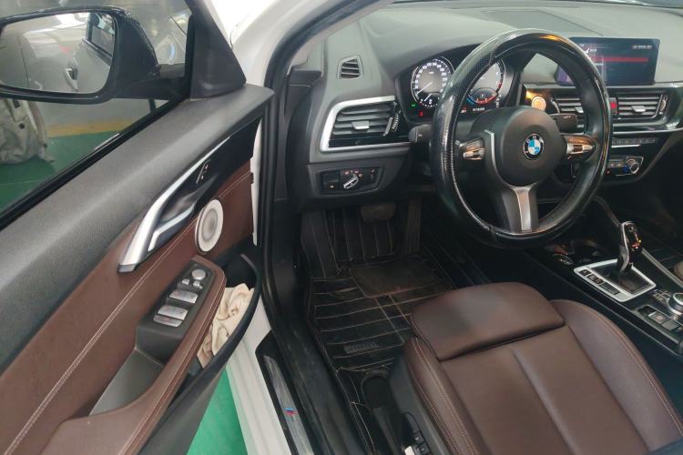 Used BMW 1 Series 2021 120i M Sport Night Edition Driver Seat