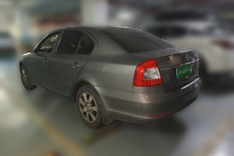 Used Skoda Octavia 2015 Classic Model 1.6L Manual Yijie Edition