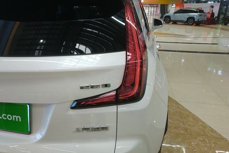 Used Cadillac XT4 2018 28T Two-Wheel Drive Leading Version