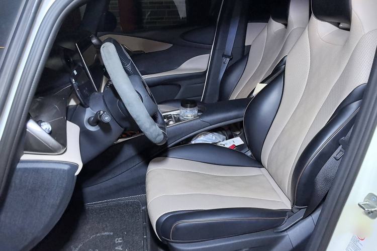 Used BYD Dolphin 2024 Honor Edition 420km Fashion Version
