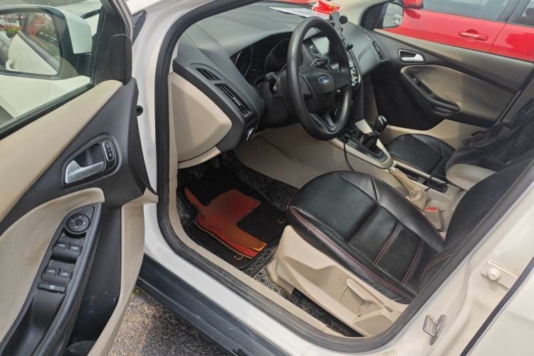 Used Ford Focus 2018 Sedan Classic 1.6L Manual Comfort Plus SmartDrive Edition