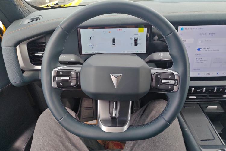 Used Deepal G318 2025 Worry-Free Adventure Edition Four-Wheel Drive Secret Realm Version Steering Wheel