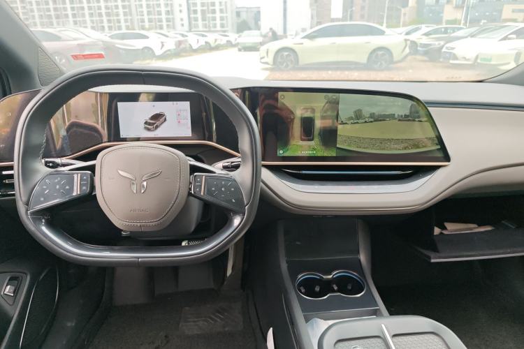 Used Hongqi EH7 2024 690 Pro Center Console