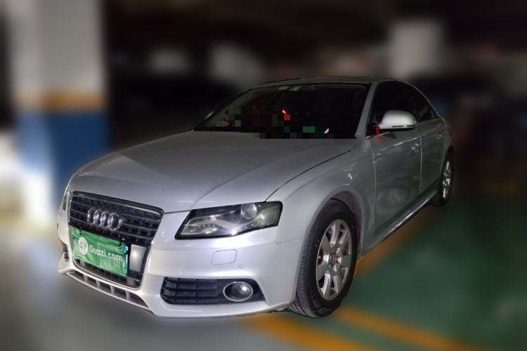 Used Audi A4L 2012 2.0 TFSI automatic Comfort trim level