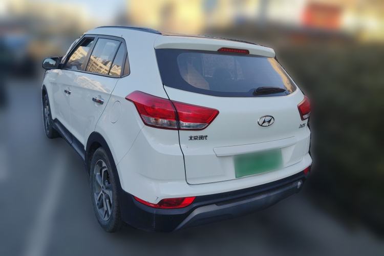 Used Hyundai ix25 2017 1.6L Automatic Smart Version
