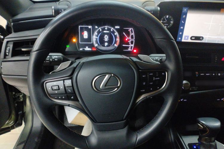 Used Lexus ES 2022 200 Excellence Edition