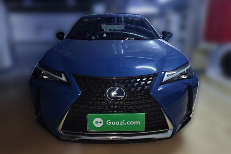 Used Lexus UX 2020 260h Explore-Cool Edition
