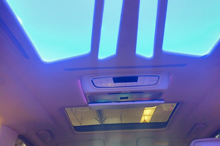 Used Buick GL8 2017 ES 28T Comfort Model China V Standard Headliner