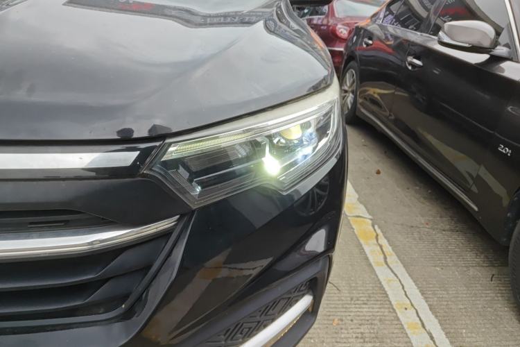 Used Zotye T500 2018 1.5T Manual Luxury Model Left Front Headlight