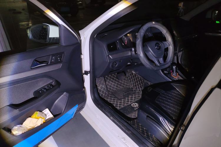 Used Volkswagen Gran Lavida 2015 1.6L Automatic Fashion Edition