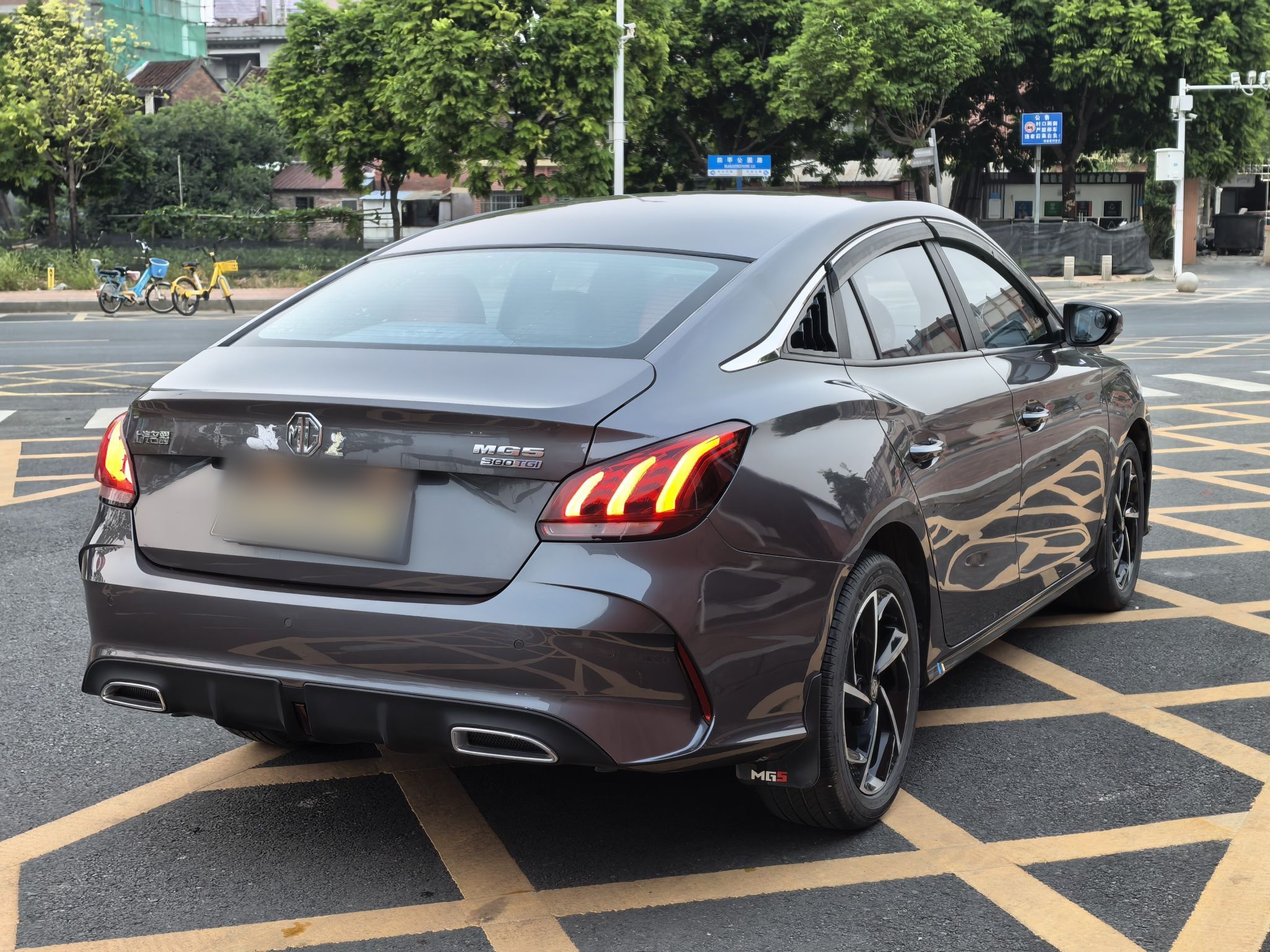 MG 5 2021 Revised 300TGI DCT Qingshè Luxurious Enjoyment Edition — снимка 17