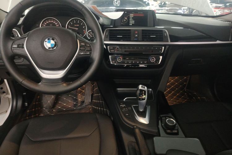 Used BMW 3 Series 2016 316Li Fashion Model