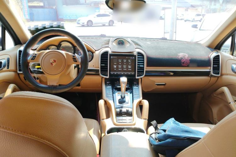 Used Porsche Cayenne 2013 3.6L automatic transmission U.S. specification