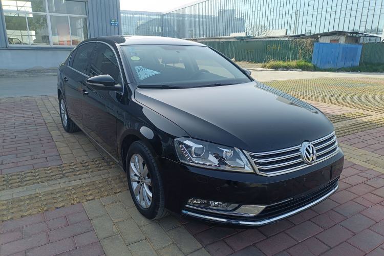 Used Volkswagen Magotan 2015 Revised Version 2.0 TSI Luxury Edition Exterior 1