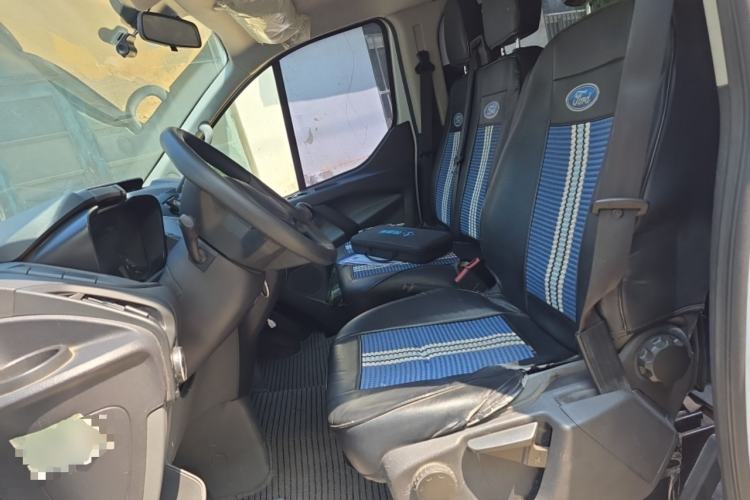 Used Ford Transit 2019 2.0T Diesel Multi-Purpose Commercial Vehicle Short Wheelbase Mid-Roof Design 6-Seater China VI Standard Left Front Seat