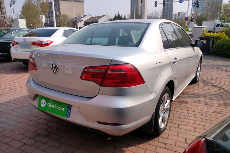 Used Volkswagen Bora 2014 1.6L Automatic Comfort Model Rear Right 45 Deg