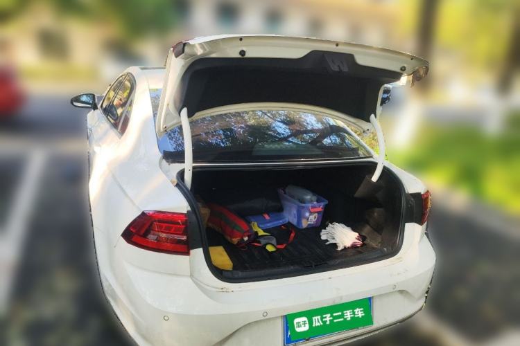 Used Volkswagen Lamando 2019 280TSI DSG Comfort Edition China VI standard Trunk