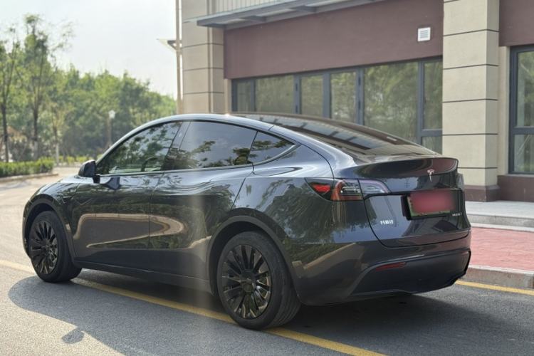 Used Tesla Model Y 2024 Rear-Wheel-Drive Version