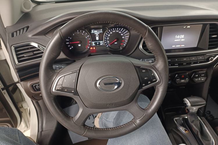 Used GAC Trumpchi GS4 2017 235T Automatic Two-Wheel Drive Luxury Smart Connectivity Version
