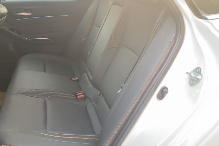 Used Toyota Avalon 2024 Dual-Engine 2.5L XLE Premium Edition