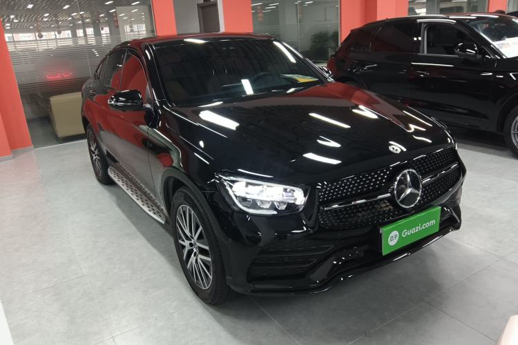 Used Mercedes-Benz GLC Coupe 2023 GLC 300 4MATIC Coupe SUV Exterior 1