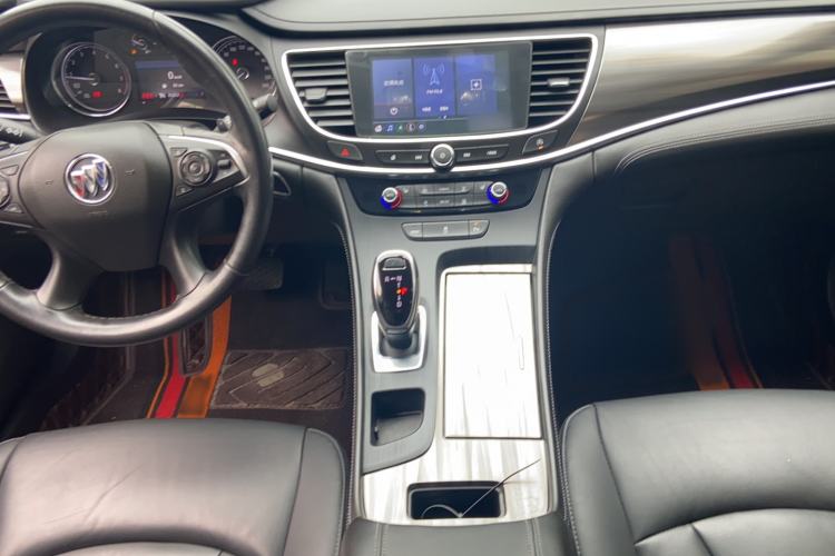 Used Buick LaCrosse 2022 652T Luxury Version Interior 5