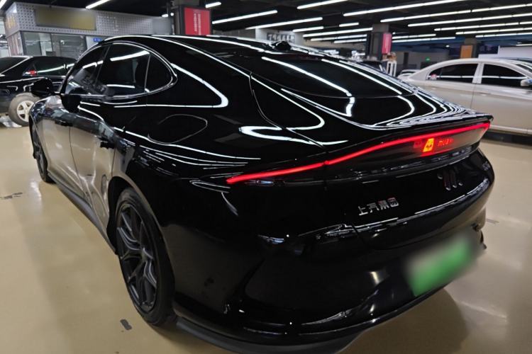 Used IM L6 2024 Max Standard Edition Rear Left 45 Deg