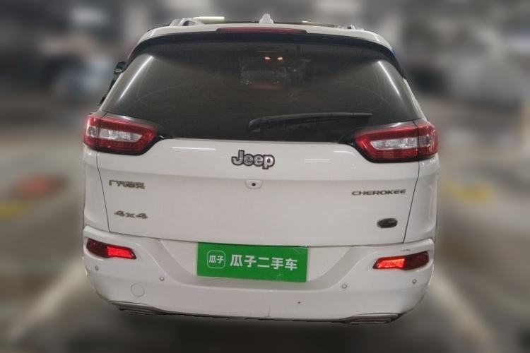 Used Jeep Cherokee 2017 2.4L Excellence Edition
