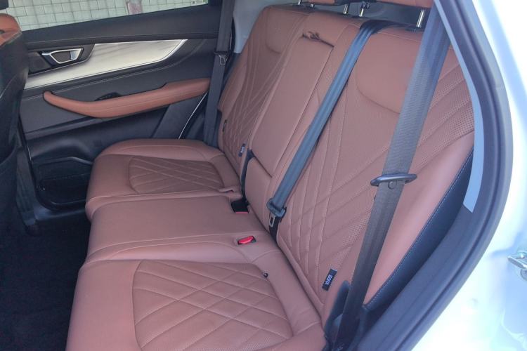 Used Chery Tiggo 8 PLUS 2022 Kunpeng Edition 390TGDI DCT Luxury+ Edition Left Rear Seat