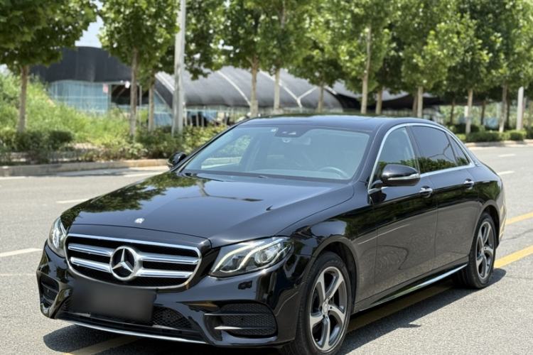 Used Mercedes-Benz E-Class 2017 E 200 L Sport 4MATIC Guazi used car, China used car export, Used car for sale, Used  cars, Cheapest cars for sale
