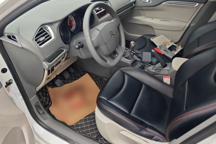 Used Citroen C4L 2015 1.8L Manual Leading Edition Driver Seat