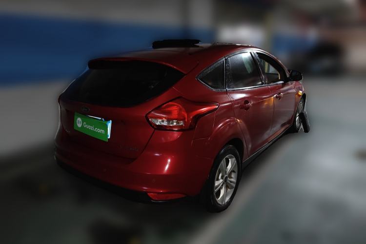 Used Ford Focus 2015 Hatchback 1.6L Automatic Fashion Edition
