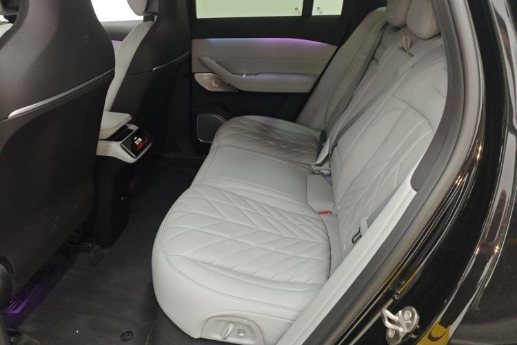 Used Nio ES6 2025 75 kWh Left Rear Seat