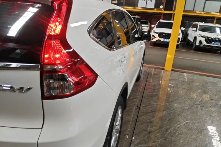 Used Honda CR-V 2016 2.0L Two-Wheel Drive Classic Edition
