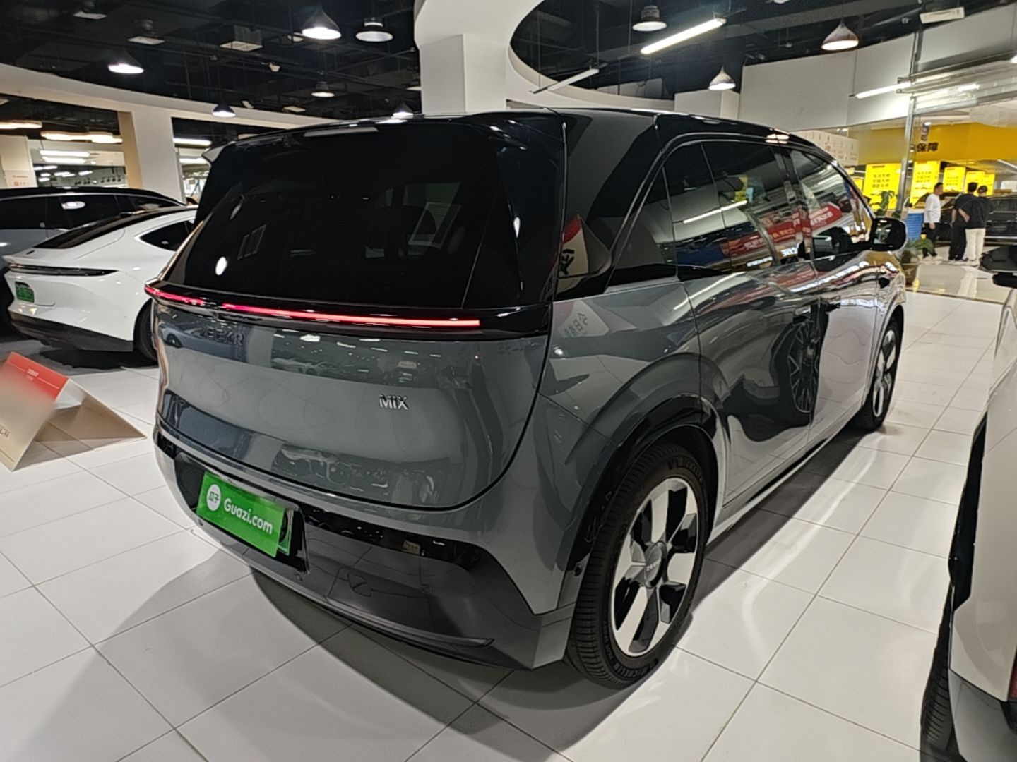 Zeekr MIX 2025 Intelligent Driving Version — снимка 6