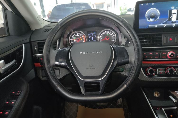 Used FORTHING T5 2021 1.5T Automatic Comfort Version